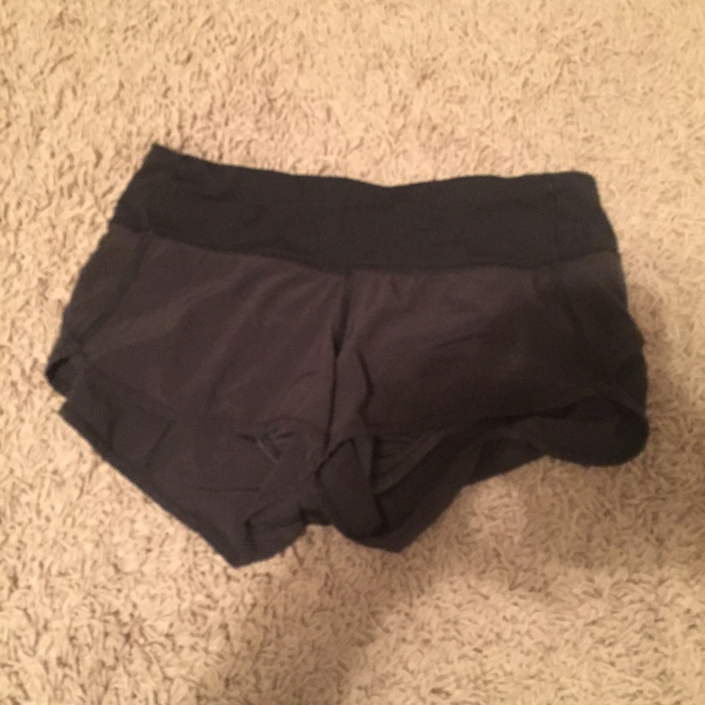 Lululemon black speed shorts